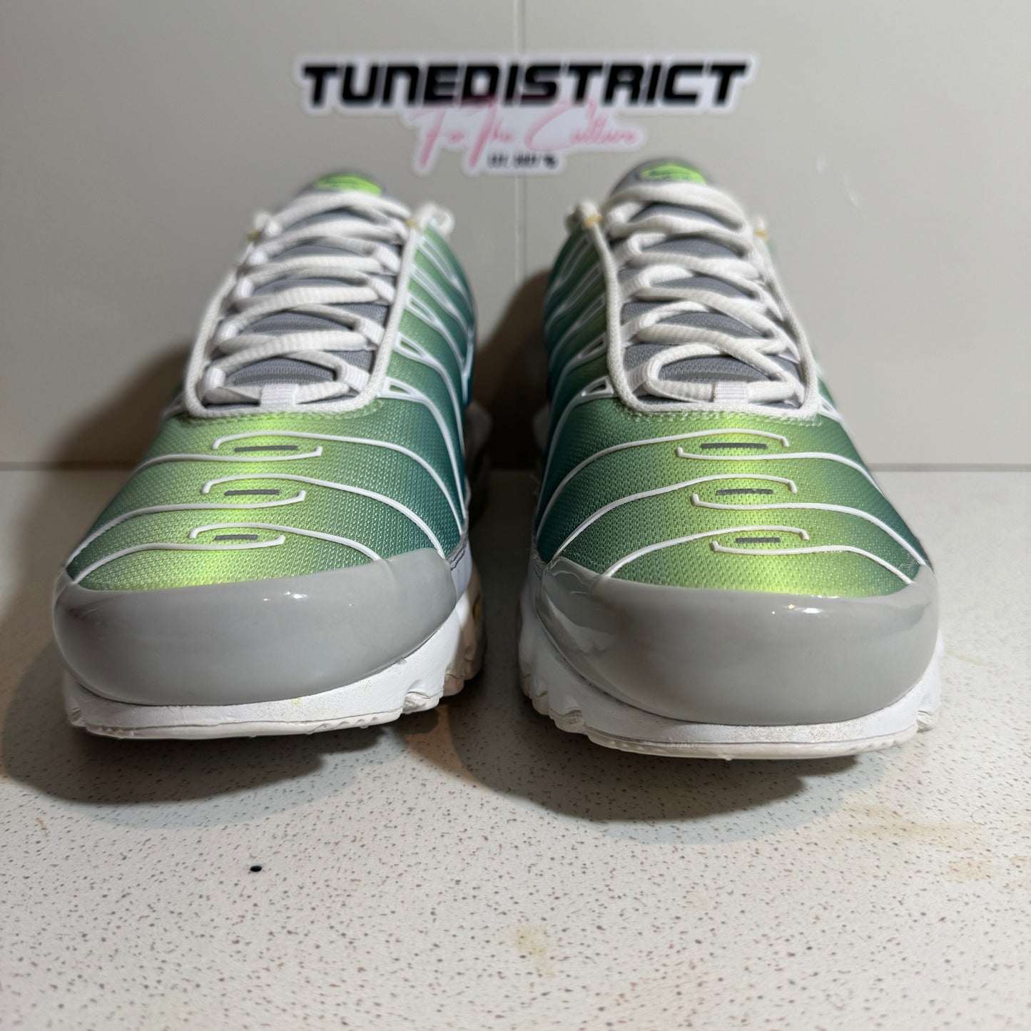 Nike Air Max Plus TN Ghost Green (Second Hand)