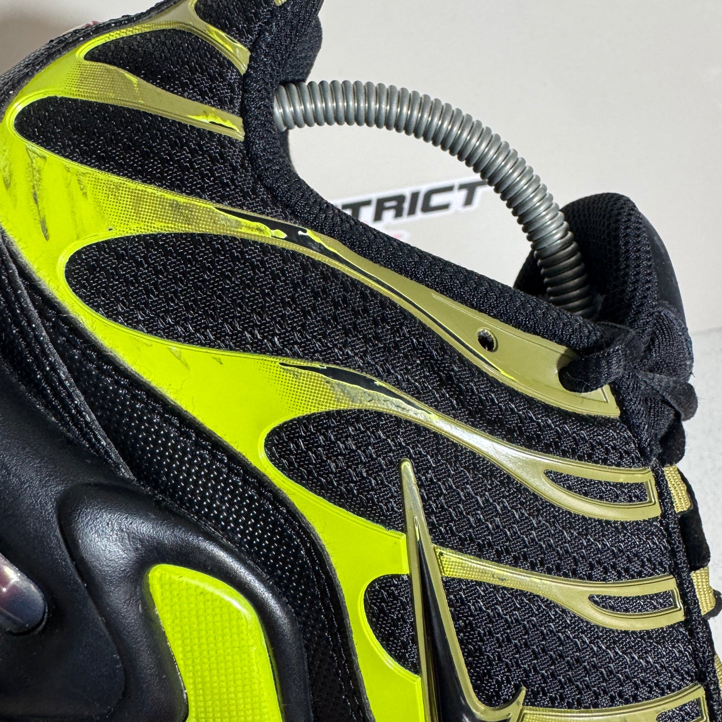 Nike Air Max Plus TN Black Cyber Pacific Moss (Second Hand)