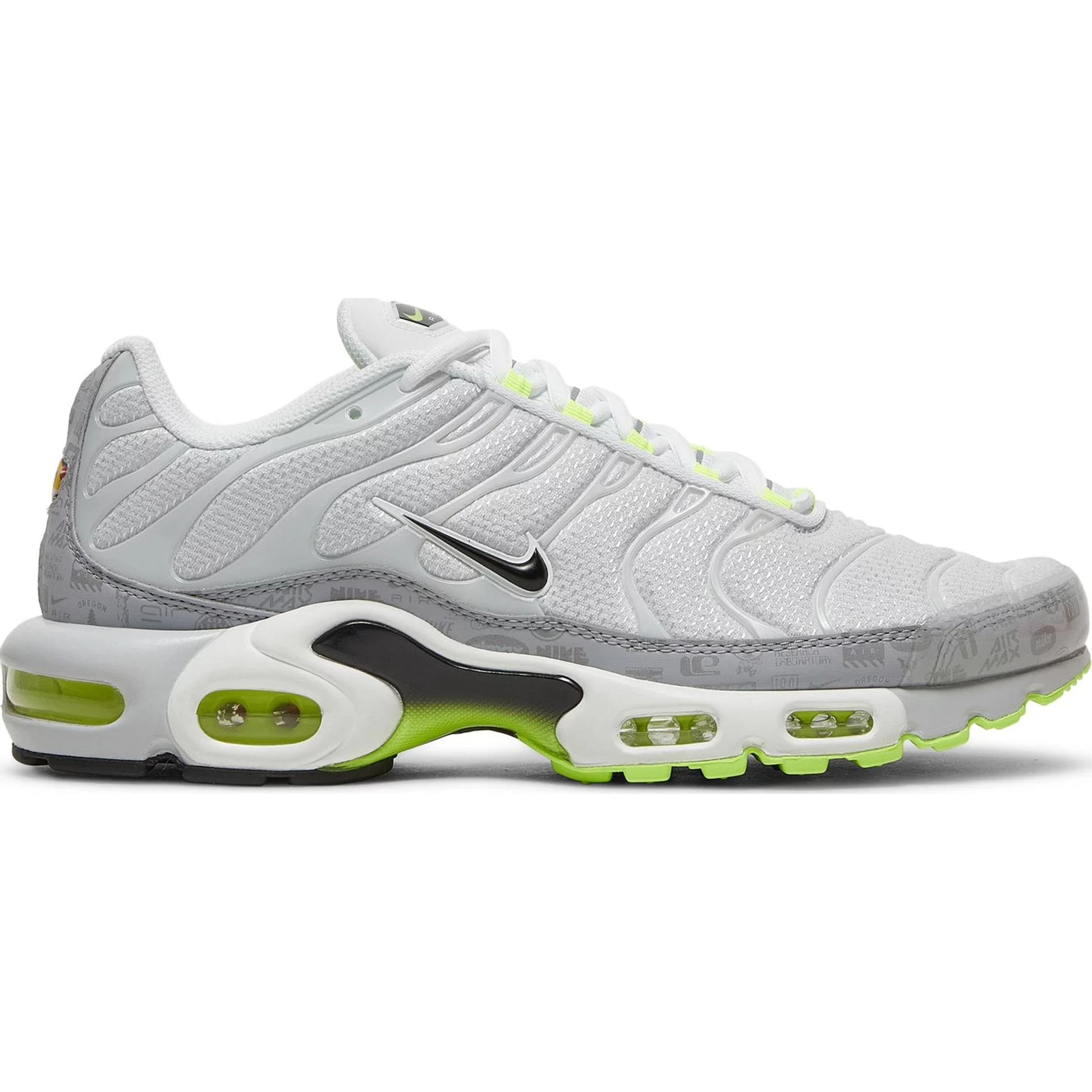 Nike Air Max Plus TN Rejuvenate Reflective Logo TUNEDISTRICT