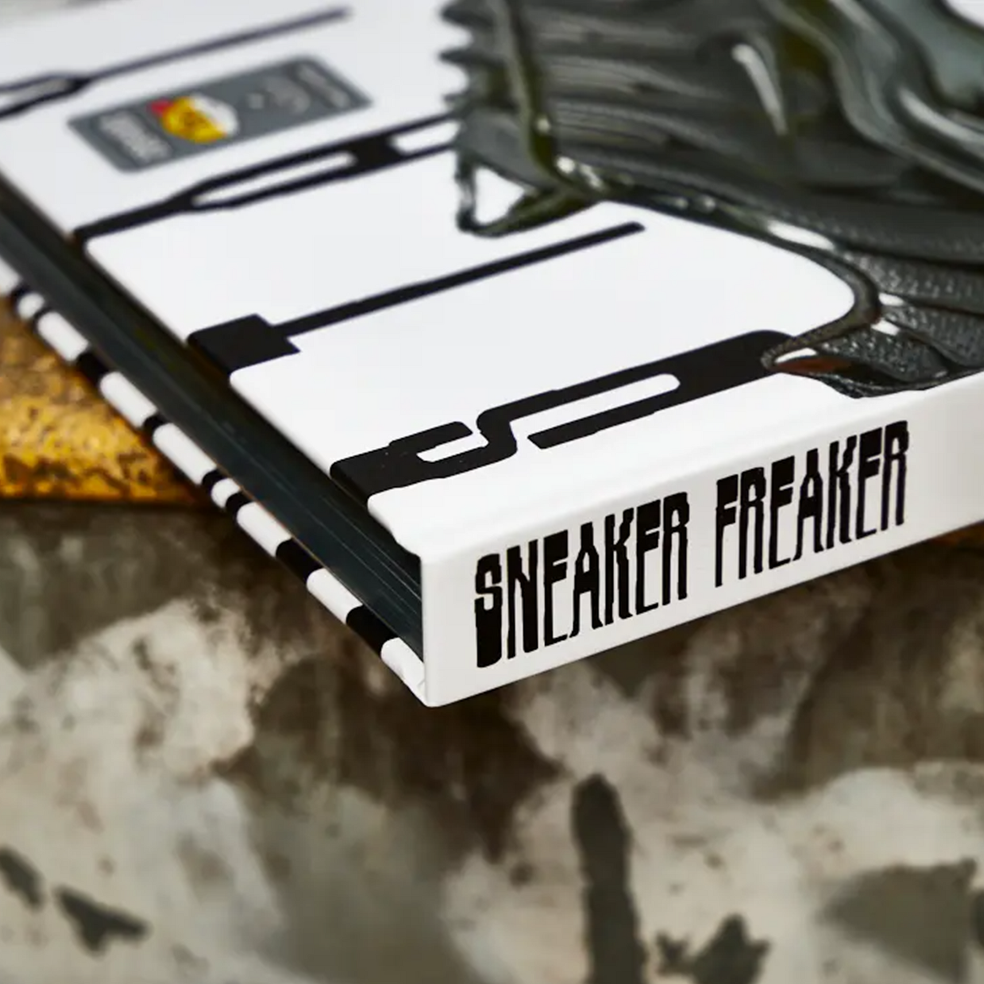 Tn greedy footlocker sales